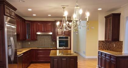 The Cobblers Cottage - 10 minutes from Downtown Princeton