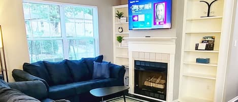 TV connectée, cheminée