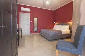 Double Room, Private Bathroom | Memory foam beds, in-room safe, blackout drapes, soundproofing - Malù Bed & Breakfast (Agrigento)