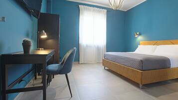 Deluxe Double Room, Private Bathroom | Memory foam beds, in-room safe, blackout drapes, soundproofing
