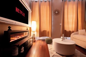 TV connectée, cheminée