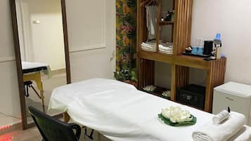 Deep-tissue massages, Swedish massages, Thai massages, sports massages