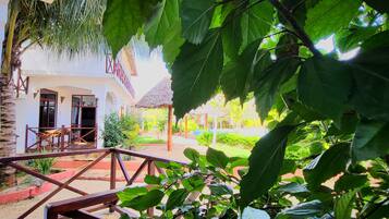 Double Room, Balcony, Garden View | Garden view