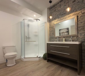 Hair dryer, towels - Charme & emplacement idéal | Loft en centre-ville (Québec)