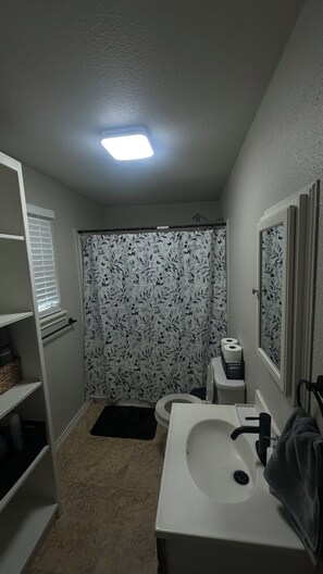 Bathroom - Home Away From Home II (Amarillo)