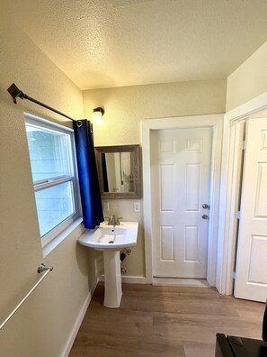Hair dryer, towels, soap, toilet paper - Orange Door at Lake Serene (Lynnwood)