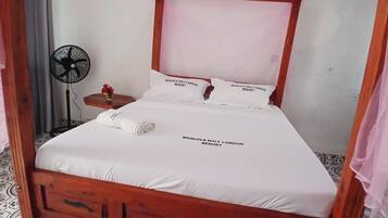 Egyptian cotton sheets, premium bedding, memory foam beds, desk
