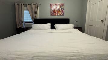 WiFi, bed sheets