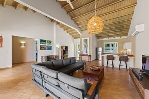 Living area - Kas Di Johannes, Blue Bay (Willemstad)