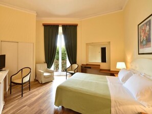 In-room safe, free WiFi - Hotel Europa & Concordia (Alassio)