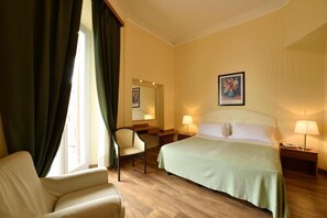 In-room safe, free WiFi - Hotel Europa & Concordia (Alassio)