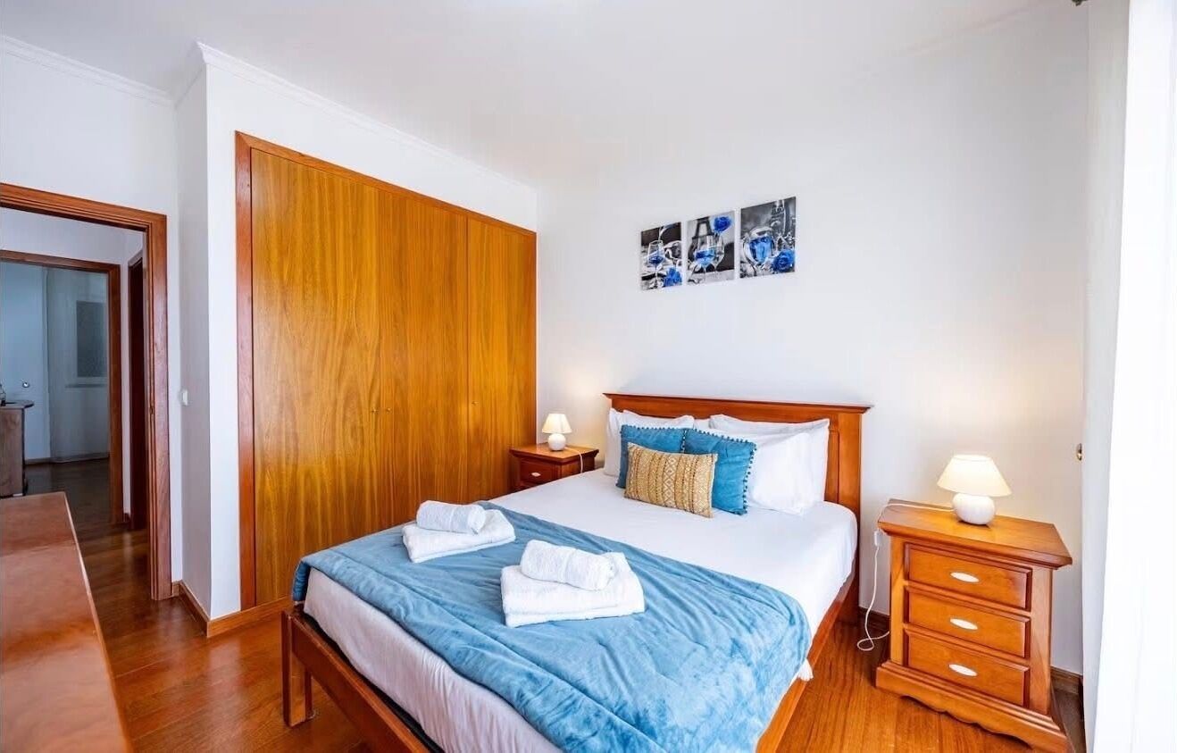2 Schlafzimmer, Bügeleisen/Bügelbrett, WLAN, Bettwäsche