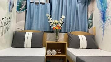 Basic Studio | Blackout curtains, free WiFi