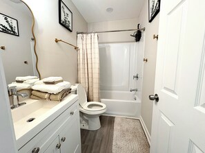 Bathroom - Enjoy a relaxing 2-bedroom house in charming Rome (Rome)