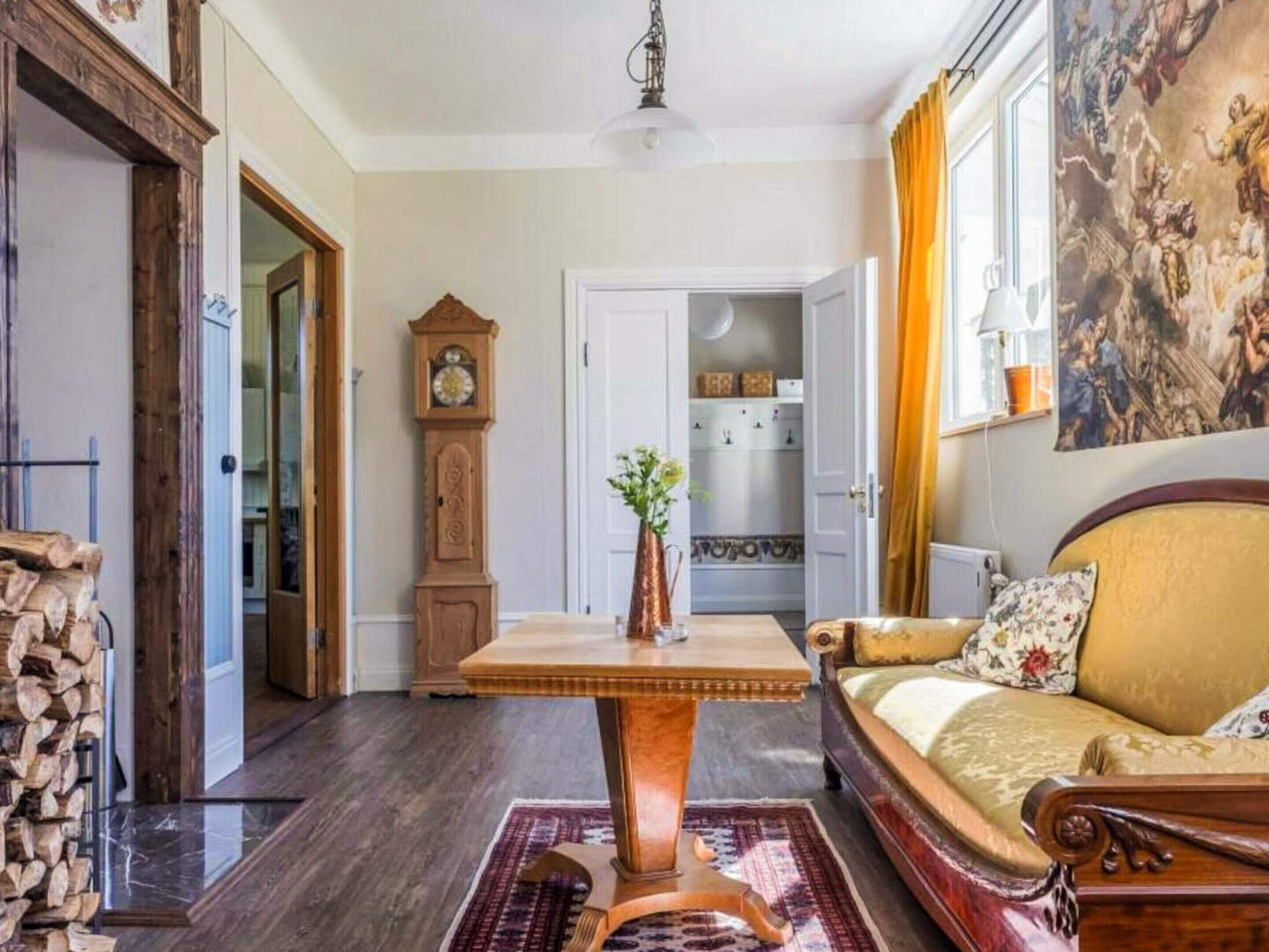 House | Interior