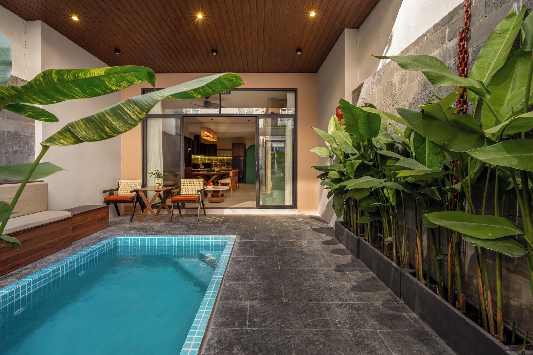 Signature Villa, 5 Bedrooms, Bathtub | Pool | Outdoor pool