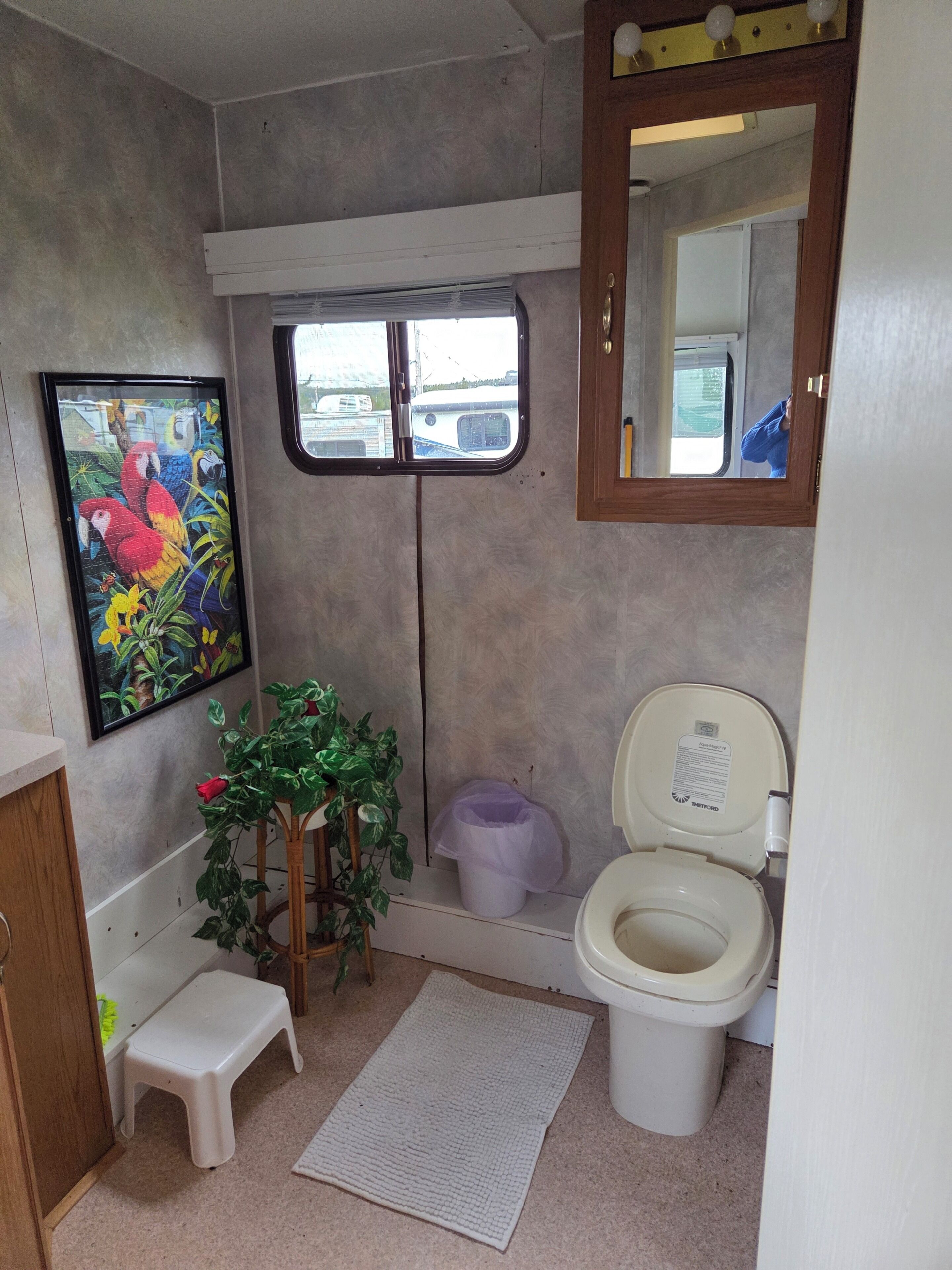Towels, soap, toilet paper