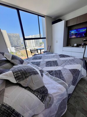 1 quarto, Wi-Fi de cortesia, roupa de cama