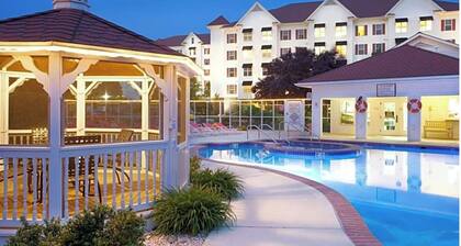 Spend America's 250th Birthday In Hershey,PA. The Suites at Hershey 2 br 2 bath