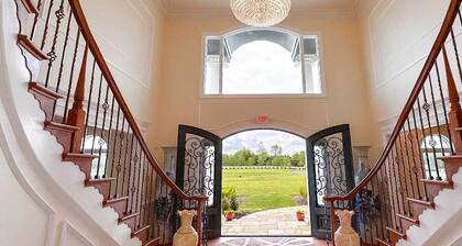 Lakefront Retreat 1 BR 1 Full Bath w/Private Island Access + Breakfast Included