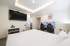 Perusstudio, kaupunkinäköala | Pimennysverhot, äänieristys, silitysrauta/-lauta, ilmainen Wi-Fi