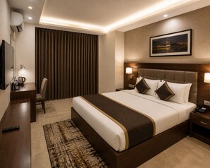 Double Room | Free WiFi - sai residency (New Delhi)