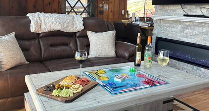 Cloud Wine Canandaigua- Hot tub & Lake Views in FLX Wine Country