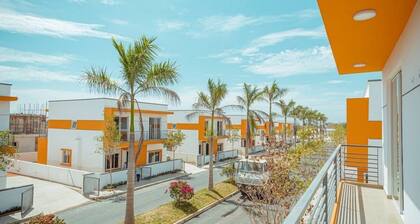 Fabulous 3 Bedroom House in a Gated Community Condominium Residential Orlando