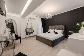 3 bedrooms, free cots/infant beds, bed sheets - Solena Villa (Rethymno)
