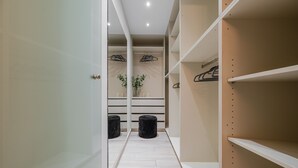 Ảnh chưa phân loại, 3 trong số 48 ảnh, nút