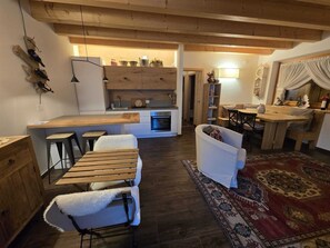 Interior - ALPINE HEAVEN, chalet near Cortina, spectacular mountain views of Dolomites (Veneto)