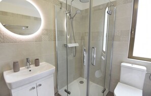 Apartment, 1 Bedroom, Patio | Bathroom - Apartment With Pool in Čepljani Near Umag (Umag)