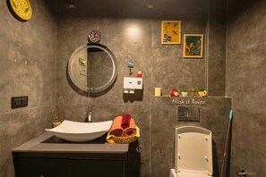 Hair dryer, towels, soap, toilet paper - Private Villa with Splash Pool | Pet Friendly (Dehradun)