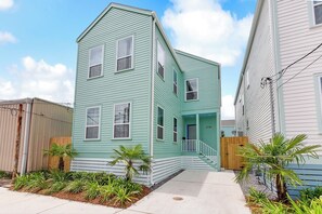 Exterior - Artsy Oasis with Heated Pool near FQ (New Orleans)