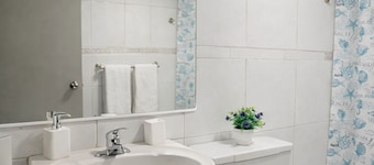 Ubicación-Espacio&Comodidad bello apto en Altamira