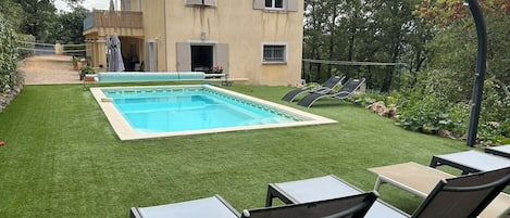 Alberca al aire libre