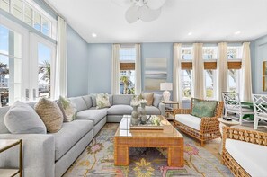 Cottage (4 Bedrooms) | Interior - Mahjong Mansion 121 WES (Port Aransas)