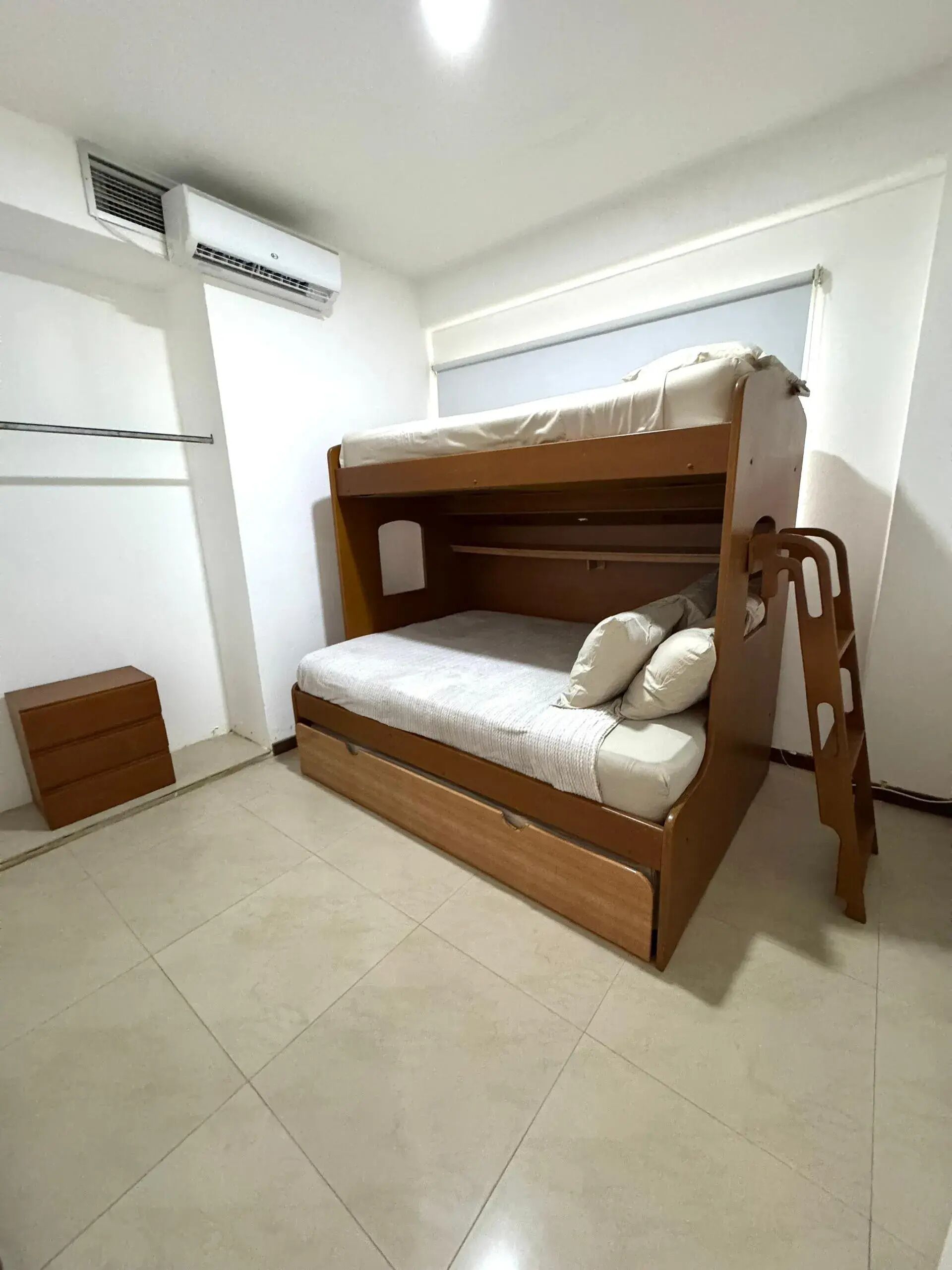 3 bedrooms, WiFi