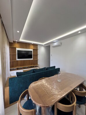 Dining - Luxury apartment Mirador Golf 3 Cabo Negro (Cabo Negro)