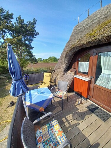 Cozy little vacation apartment with meadow view