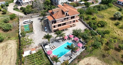1st Apartment of 6 in Residence with Private Pool in San Nicolò di Ricadi