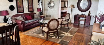 Gypsum Hills Country Retreat