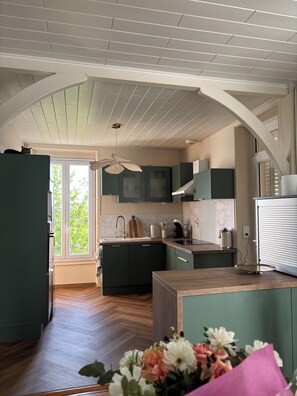 Private kitchen - Private house with spa "Calm & Nature" (Allassac)