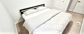 4 Schlafzimmer, kostenloses WLAN, Bettwäsche