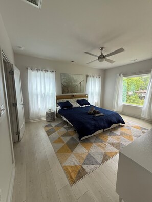 3 Schlafzimmer, Bügeleisen/Bügelbrett, WLAN, Bettwäsche
