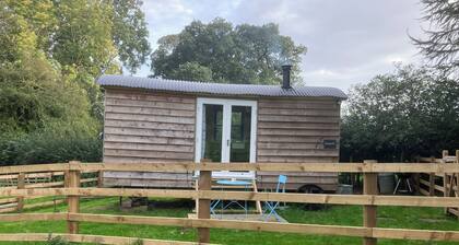 Cosy bespoke Shepherd Hut for two on the edge of the Yorkshire Dales.