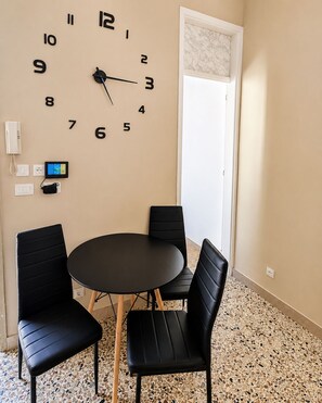 Dining - Cinema Apartment • 5 Guests • Near Beach Trapani (Sicily)