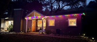 Cozy River Getaway in Sunny Carmel Valley Village. Pet Friendly!