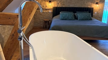 4 slaapkamers, wifi, beddengoed