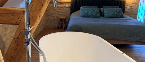 4 Schlafzimmer, WLAN, Bettwäsche